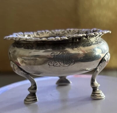 Antigua bodega abierta con borde de reposo de plata esterlina Tiffany Co en 3 pies Foto 1 de 4