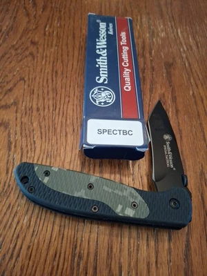 Smith&Wesson Special Tactical Folding Pocket Knife SPECTBC With Belt Clip - Image 1 of 4