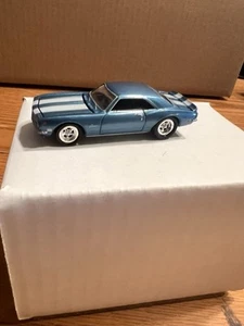 JOHNNY LIGHTNING 1968 CHEVY CAMARO Z/28 EXCLUSIVE RACE EDGE WHEELS - Picture 1 of 6