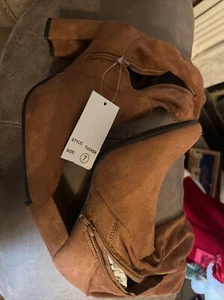 Epicstep Tan Tucker Heel Boot size 7 New Without Box - Picture 1 of 4