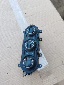 FORD RANGER T6 MK3 A/C Climate Heater Control Unit AB39-18C612-EA 2015 - Picture 1 of 3