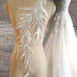 1Pcs Leaf Shape Embroidered Patches Clothing Wedding Dress Sewing Applique Decor - Picture 1 of 6