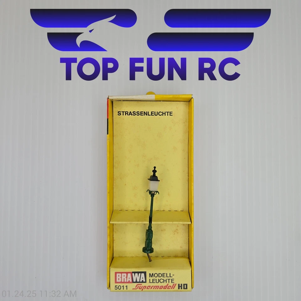 BRAWA 5011 STREET LIGHT - HO Scale