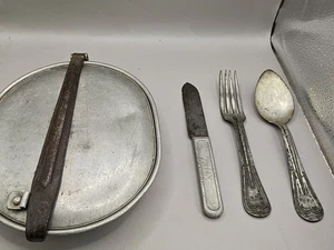 Soldatini US Army WW1 1917 kit disordine alluminio datato con argenteria datata 1917 - Foto 1 di 9