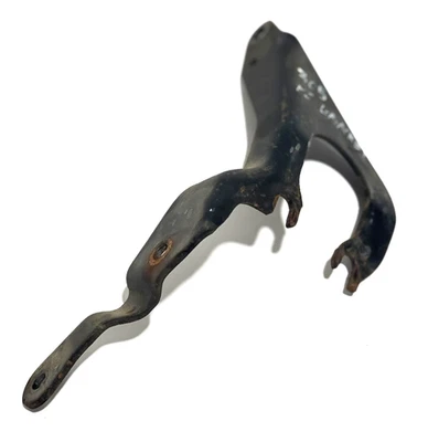 1993 GMC / CHEVY C / K 1500 2500 305 5.0L V8 POWER STEERING MOUNTING BRACKET - Image 1 of 4