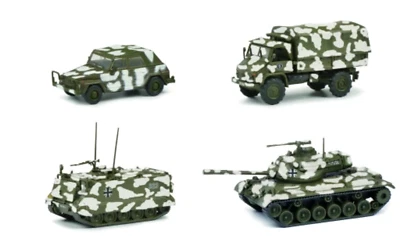 Schuco HO/1:87 452653000 Set Winter Camouflage Diecast - Image 1 of 4