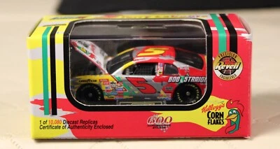 Terry Labonte 1998 #5 Kellogg’s Iron Man 600 lanzamientos consecutivos Revell 1:64 Foto 1 de 4