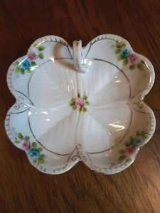 Vtg Rising Sun Nippon Porcelain Gilted Unique Clover Shaped Candy Dish 5" - Picture 1 of 6