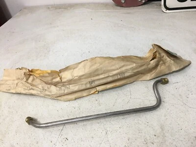 GM NOS 1979 1980 Pontiac Oldsmobile Motor Oil Cooler Tomada para Tubo de Filtro de Óleo - Imagem 1 de 4