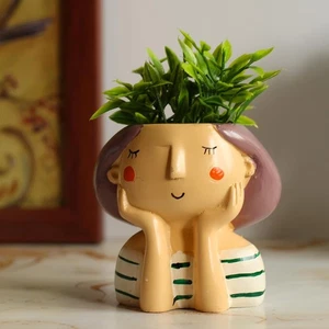 Showpiece for Home Decor - Cute Table Resin For Living Room Decoration - Picture 1 of 3