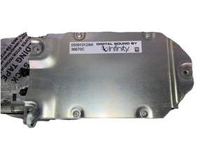 ✅ 07 08 09 10 11 12 Dodge Nitro Jeep Liberty Audio Radio AMP Amplifier Infinity - Picture 1 of 3