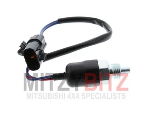 Reverse Lamp Light Switch Sensor for Mitsubishi PAJERO SHOGUN V24W MK2 2.5T - Picture 1 of 6