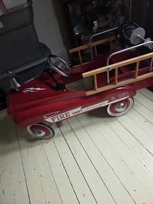 Burns Novelty Company Pedal Fire Truck N 281 Jet Flow By Gearbox - Image 1 of 4