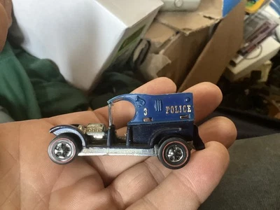 ⭐️Vintage Hot Wheels Redline 1969 Police 3 Paddy Wagon NICE !! - Image 1 of 4