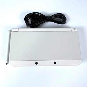 Nintendo Nuevo Nintendo 3DS Blanco Sistema Kisekae NTSC-J Japonés [Como Nuevo] - Imagen 1 de 21