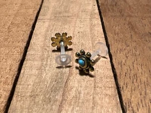 LABRET BRASS AFGHAN TURQUOISE FLOWER TRAGUS HELIX 16G 1/4 INCH 6mm BIOPLAST LOBE - Picture 1 of 2