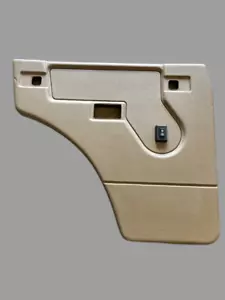 Land Rover Discovery 1 94-99 Left Rear Door Panel Bahama Beige BTR8749SUC - Picture 1 of 3