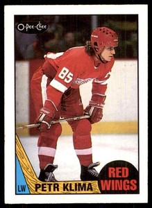 1987-88 O-Pee-Chee Petr Klima #26
