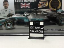 X2 Pitboard 1:43 2020 Mercedes Pizarra F1 / Lewis Hamilton