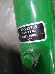 NEW John Deere Hydraulic Cylinder, Green Labeled Part# Ah212705 FREE SHIPPING - Picture 1 of 3