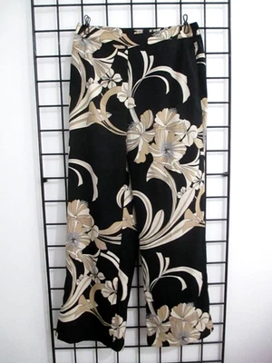 МЯГКОЕ ОКРУЖЕНИЕ 🌸 МАЛЕНЬКИЙ == ЧЕРНЫЙ ЗОЛОТОЙ ЦВЕТОЧНЫЙ ПРИНТ / ПУЛОН / ШИРОКИЕ БРЮКИ - Изображение 1 из 4