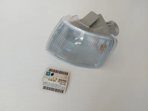 Lamp Assembly, front turn signal, white, left - for Opel Vectra A - GM 90297694 - Picture 1 of 24