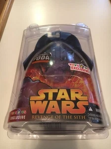 Star Wars E3 Revenge of the Sith - HOLOGRAPHIC YODA - TRU EXCLUSIVE - Picture 1 of 1