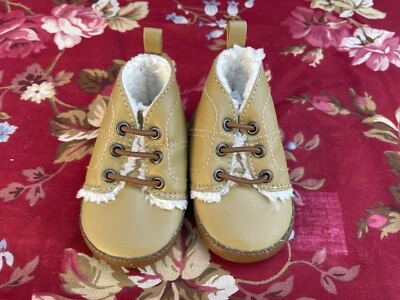 Gymboree Size 2 Baby Boy's Tan Bootie/Crib shoe - Image 1 of 4