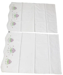 Vintage Pillowcase Set 2c Standard Size Scalloped Edging Lavender Flower Theme - Picture 1 of 2