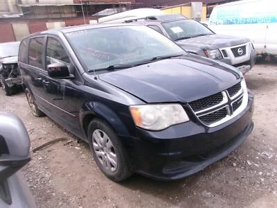 Used Engine Coolant Reservoir fits: 2014 Dodge Caravan  Grade A - Image 1 of 4