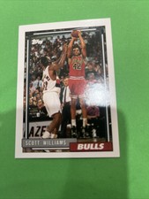 1992 Topps #309 Scott Williams Chicago Bulls Basketball Card