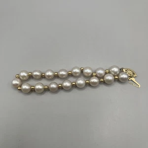 14K Yellow Gold Pearl Bracelet 9.5g Fine Jewelry 7" Box Clasp - Picture 1 of 9