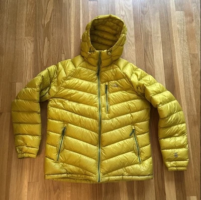 Chaqueta con Capucha L.L Bean Para Hombres L Reg Ultraligera 850 Plumón Dorado Amarillo Premium Foto 1 de 4