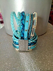 Schmuck Armband Damen Manschette Strass blau-weiß Reißverschluss Druckknopf - Bild 1 von 1