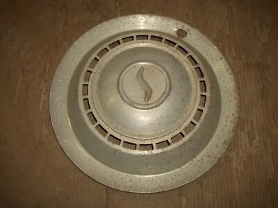 Tapacubos Simca llanta cubierta de rueda tapacubos central OEM USADO VINTAGE Foto 1 de 4