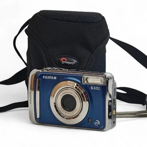 Fujifilm FinePix A805 8.3MP Digital Camera (Blue) 3x Zoom Compact Retro with Bag - Picture 1 of 9