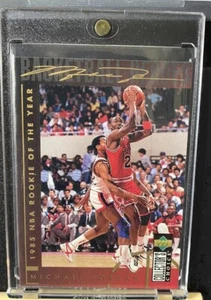 1994 UD Collector's Choice Michael Jordan 1985 Rookie Of The Year #211 Nice Card - Picture 1 of 1