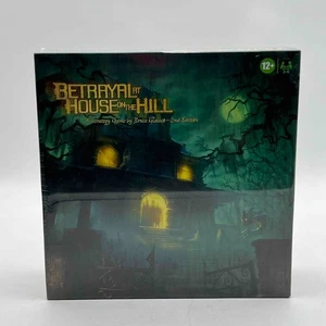 Avalon Hill Betrayal at House on The Hill Board Game - Picture 1 of 3
