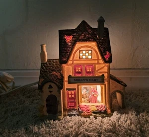 Vintage Herbst Akzente Molly's Markt beleuchtetes Dorf Porzellan Ernte Haus  - Bild 1 von 24