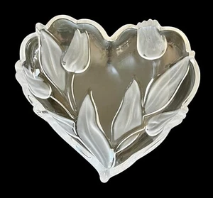 Mikasa Crystal Heart Shaped Glass Frosted Tulip Dish 6” Walther Glas Excellent - Picture 1 of 4