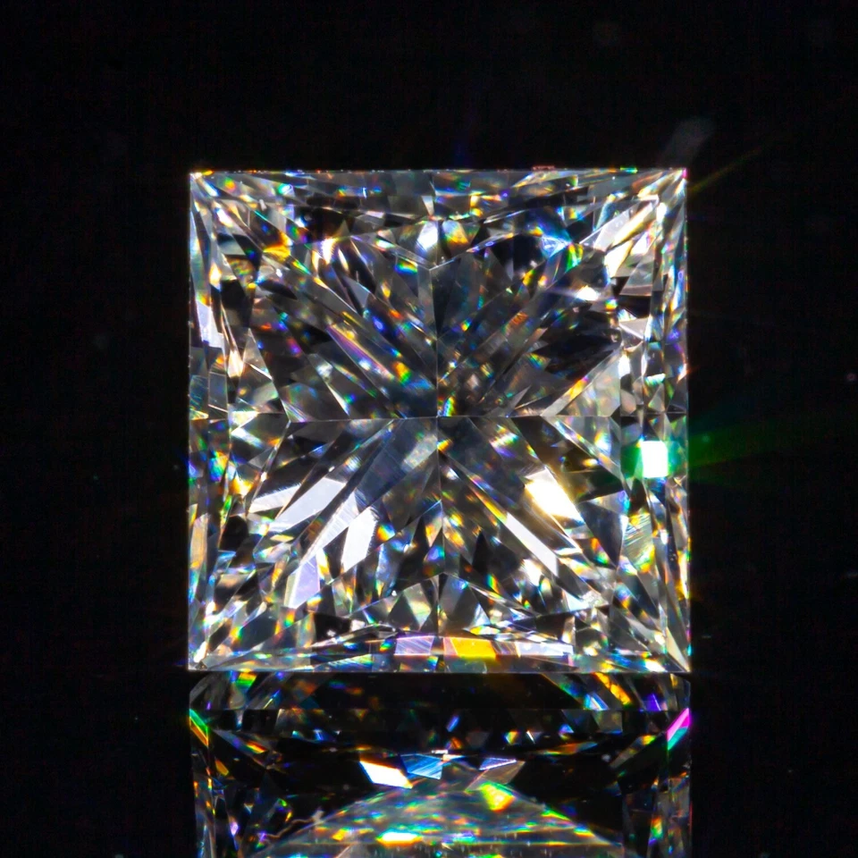 1.13 Carat Loose I / VS2 Princess Cut Diamond GIA Certified - Image 1 of 4
