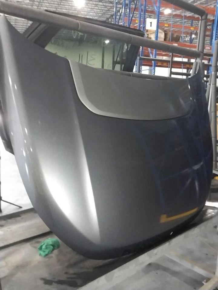 Capó usado se adapta a: Land Rover Discovery 2016 deportivo grado C Foto 1 de 4