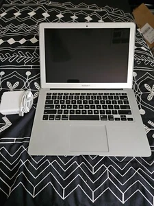 Apple MacBook Air 13" 2012 Intel Core i5 1.8GHz GB RAM 256GB MacOS Catalina - Picture 1 of 21
