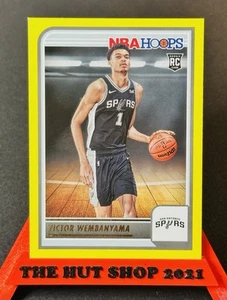 Victor Wembanyama 2023-24 Panini Hoops Yellow Flood Prizm Rookie! #277 Speroni ROY - Foto 1 di 3