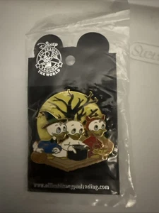 WDW TRICK or TREAT HALLOWEEN 2005 DONALD NEPHEWS HUEY,DEWEY & LOUIE PIN- PP40932 - Picture 1 of 1