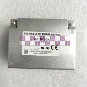 ONE Oriental Motor AXHD30K 24VDC driver motore usato - Foto 1 di 1