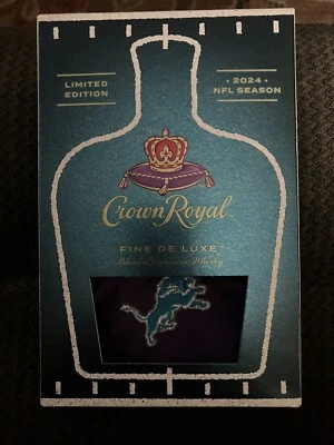 Botella Detroit Lions Crown Royal 2024 edición limitada Foto 1 de 4