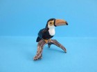 RARE HAGEN RENAKER PORCELAIN TOUCAN ON THE BRANCH FIGURINE RETIRED 12/31/21