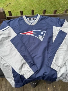 New England Patriots NFL Team Apparel V-Neck Blue Pullover Windbreaker Logo Sz L - Picture 1 of 5