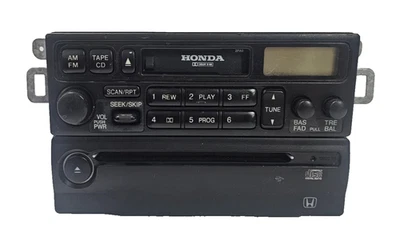 01 02 03 Honda Odyssey Am Fm Radio Stereo Cassette Player Oem 39100-S10-A330-MI - Image 1 of 4